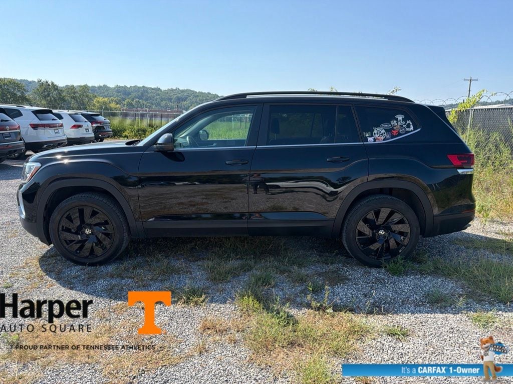 Used 2024 Volkswagen Atlas 2.0T SE w/Technology SUV
