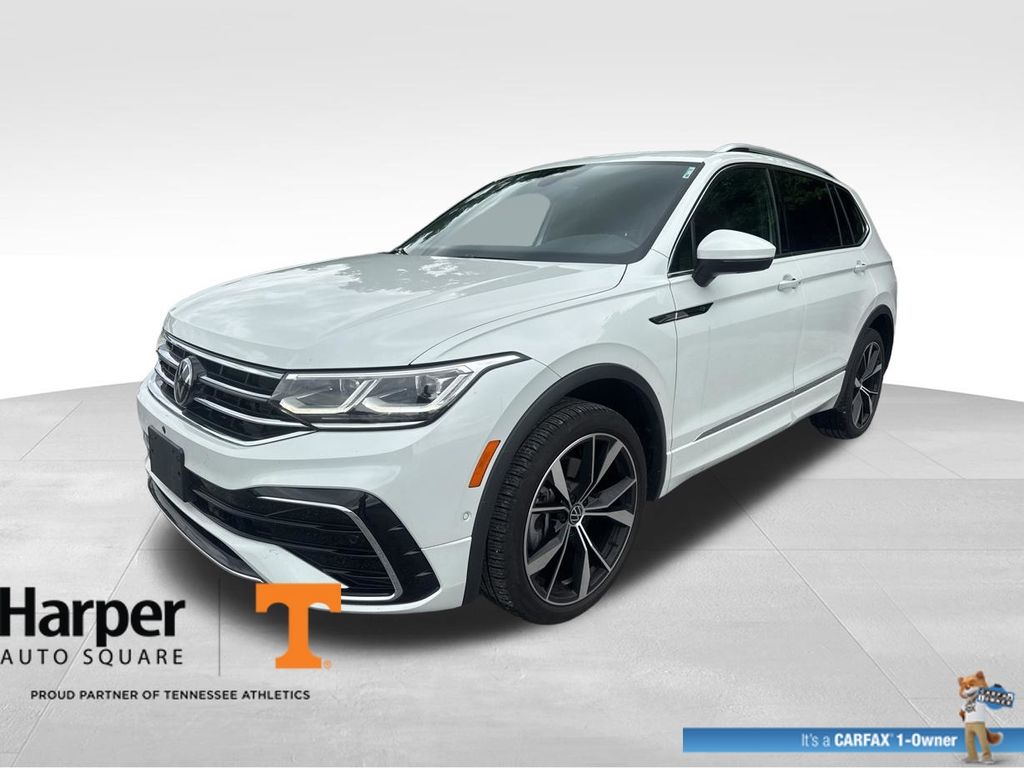 2024 Volkswagen Tiguan 2.0T SEL R-Line 4Motion's photo