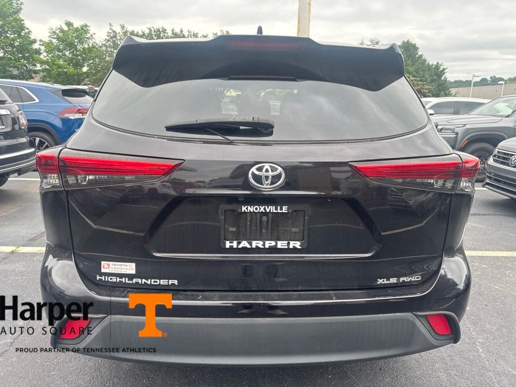 Used 2020 Toyota Highlander XLE SUV