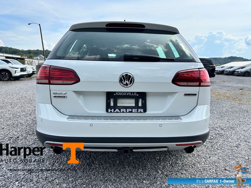 2019 Volkswagen Golf Alltrack TSI photo 4