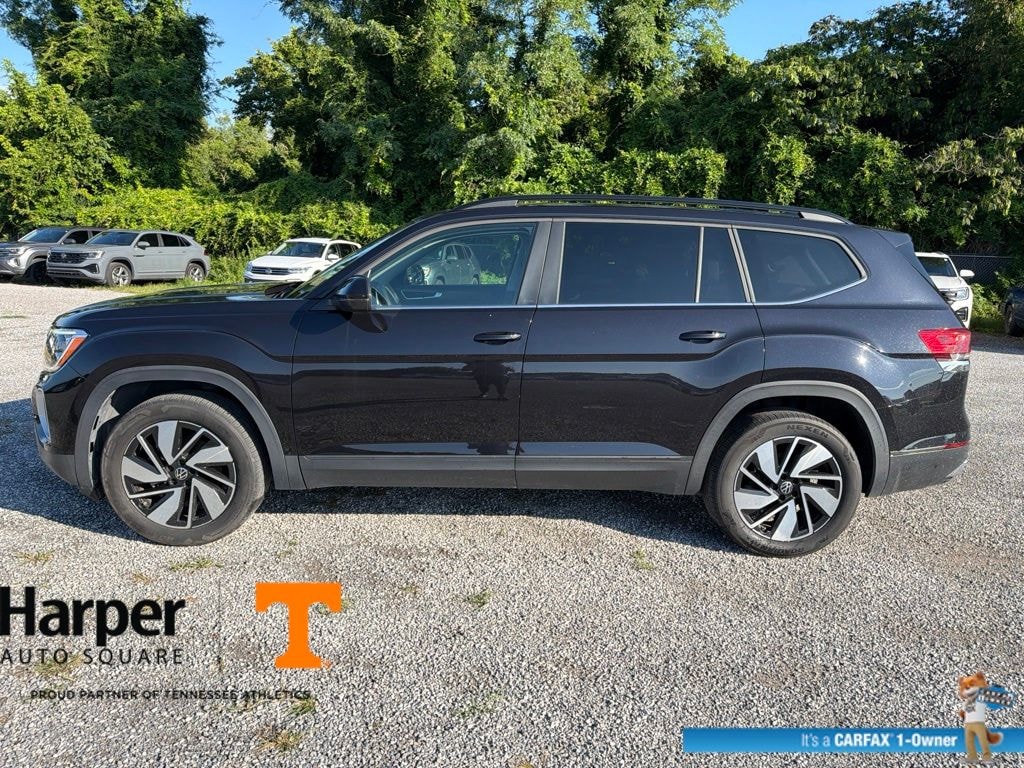 Used 2024 Volkswagen Atlas 2.0T SE w/Technology SUV