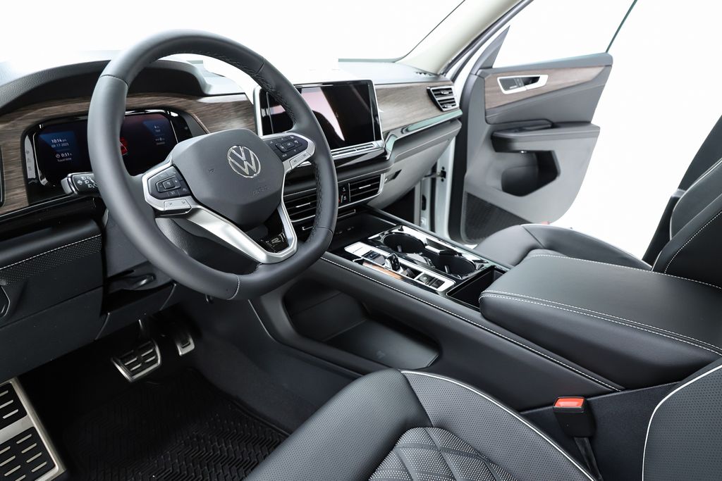 2026 Volkswagen Atlas SEL Premium R-Line - Photo 19