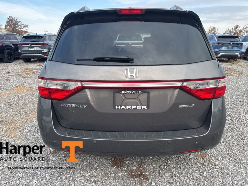 2012 Honda Odyssey Touring photo 4