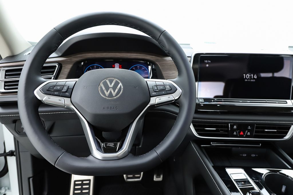 2026 Volkswagen Atlas SEL Premium R-Line - Photo 20