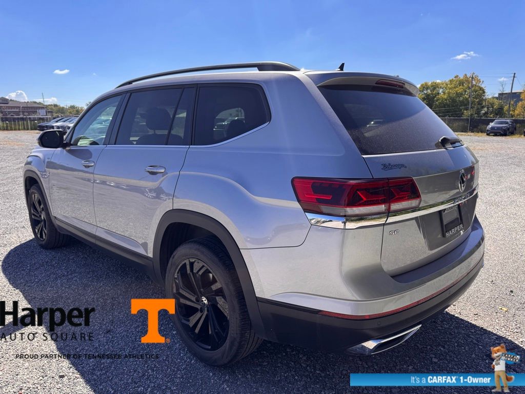 2022 Volkswagen Atlas SE Technology photo 3