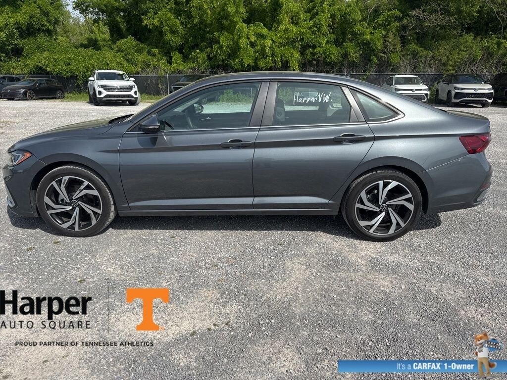 Used 2025 Volkswagen Jetta 1.5T SEL Sedan