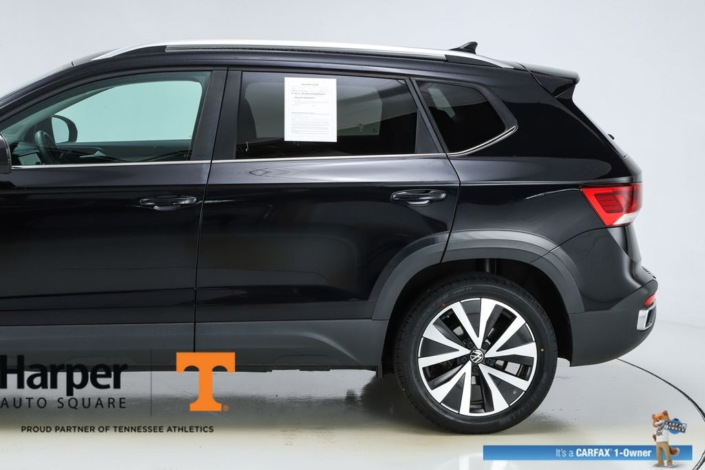Used 2022 Volkswagen Taos 1.5T SE 4MOTION SUV