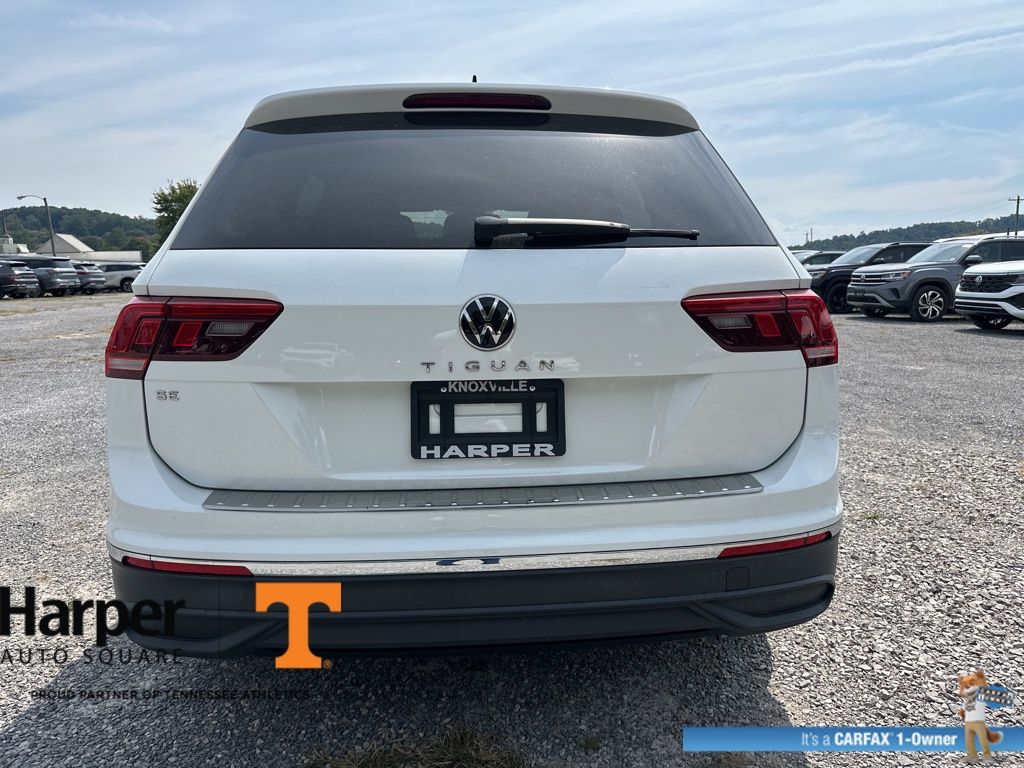 2023 Volkswagen Tiguan SE photo 4