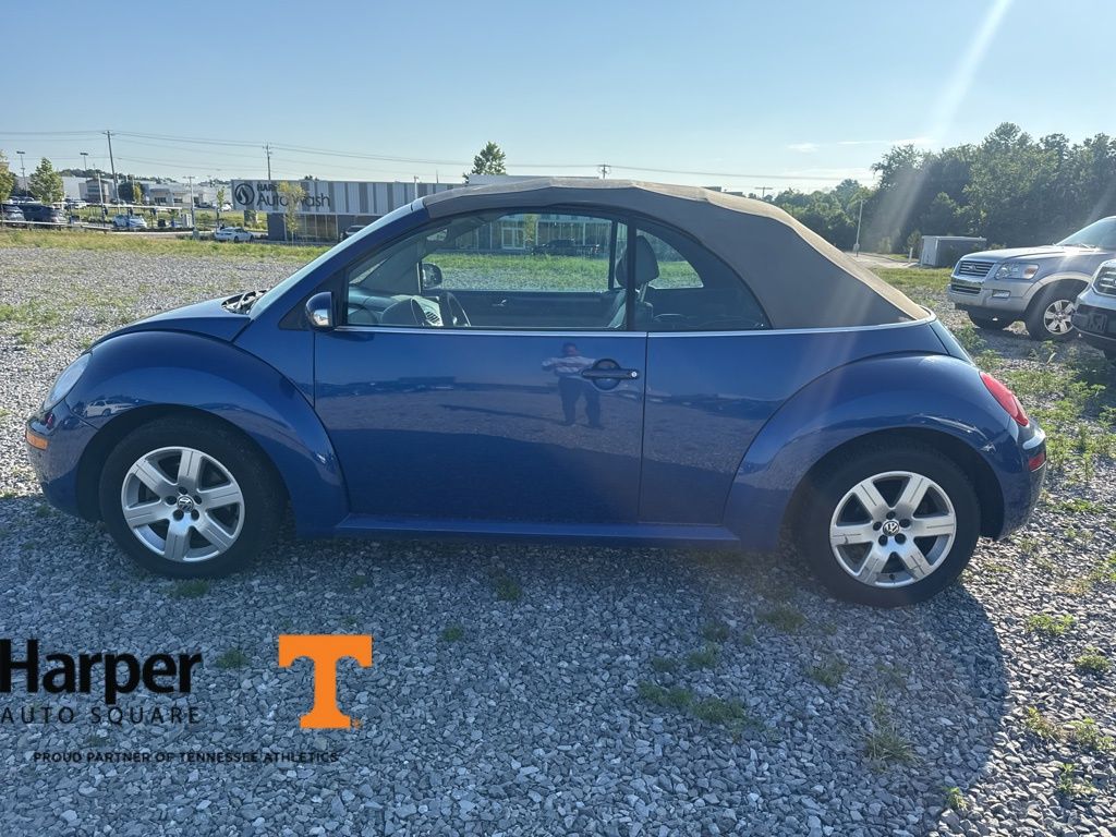 Used 2007 Volkswagen New Beetle 2.5 with VIN 3VWPF31Y57M413894 for sale in Knoxville, TN