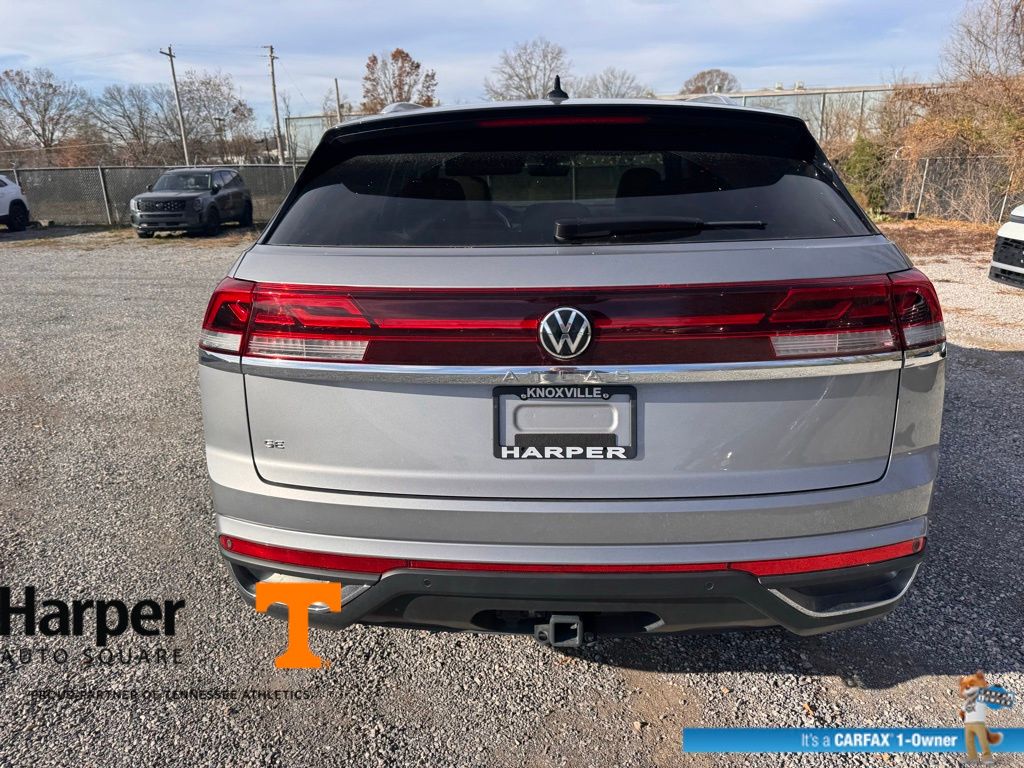 2025 Volkswagen Atlas Cross Sport SE Technology photo 4