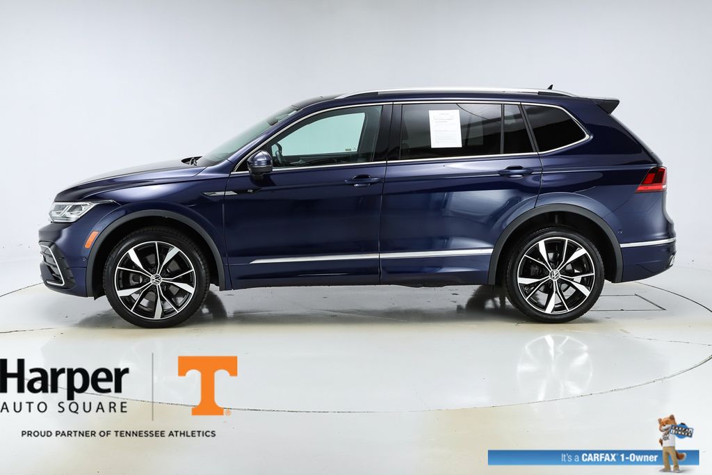 Used 2024 Volkswagen Tiguan SEL R-LINE with VIN 3VV4B7AXXRM049573 for sale in Knoxville, TN