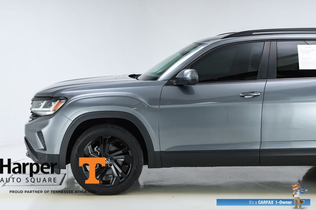 Used 2023 Volkswagen Atlas 3.6L V6 SE w/Technology SUV