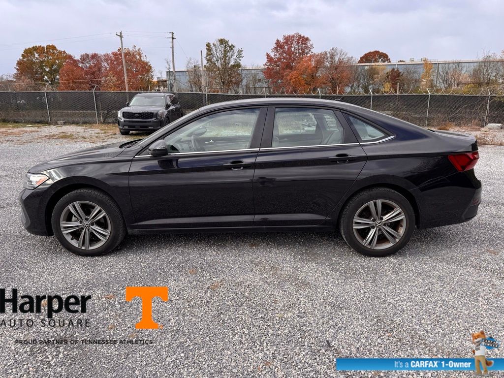 2023 Volkswagen Jetta 1.5T SE photo 2