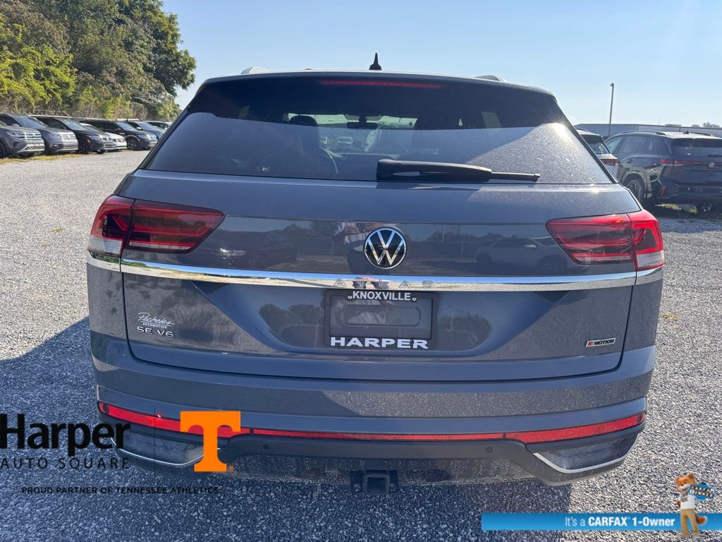 2022 Volkswagen Atlas Cross Sport V6 SE Technology photo 4
