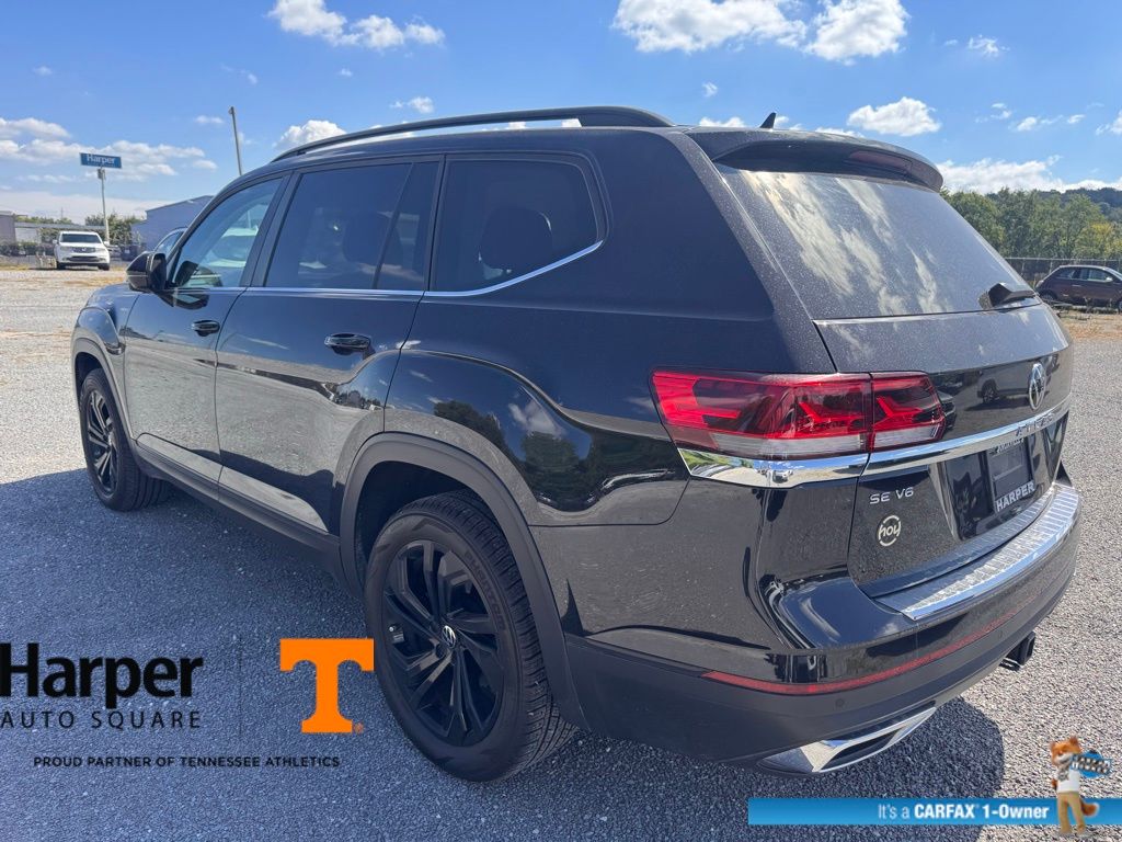 2023 Volkswagen Atlas V6 SE Technology photo 3