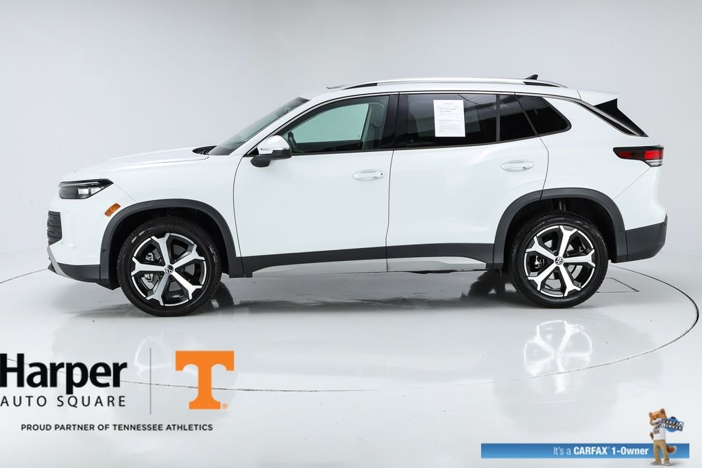 Used 2025 Volkswagen Tiguan 2.0T SE SUV