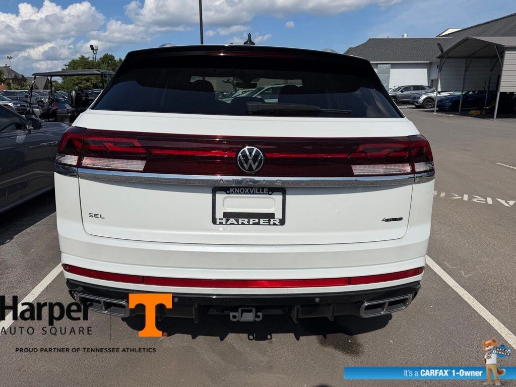 Used 2024 Volkswagen Atlas Cross Sport 2.0T SEL R-Line SUV