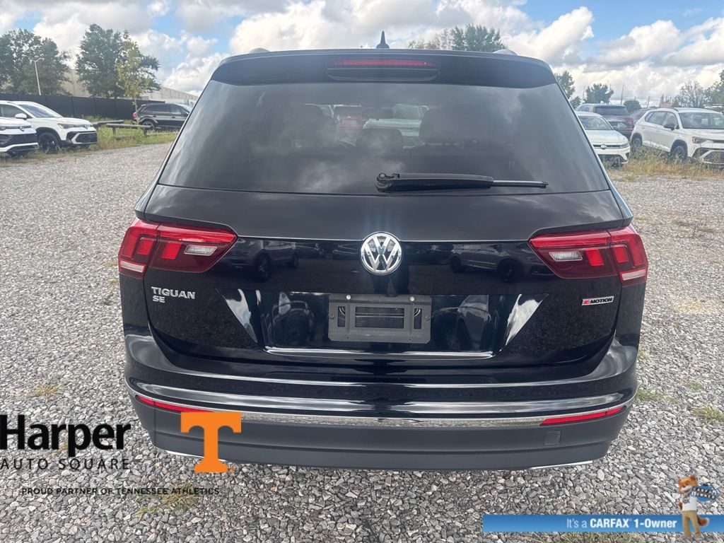 2020 Volkswagen Tiguan SE photo 4