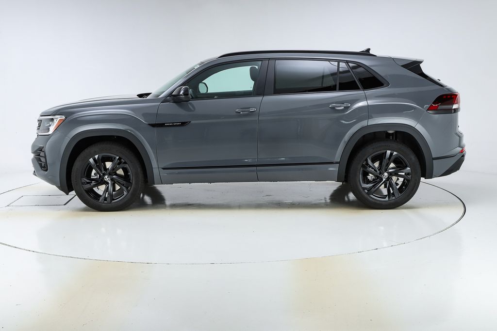 2026 Volkswagen Atlas Cross Sport SEL R-Line photo 2