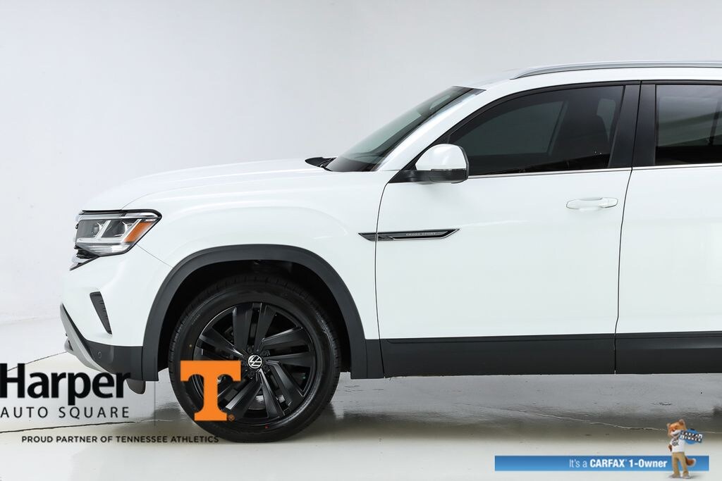 Used 2022 Volkswagen Atlas Cross Sport 3.6L V6 SE w/Technology SUV