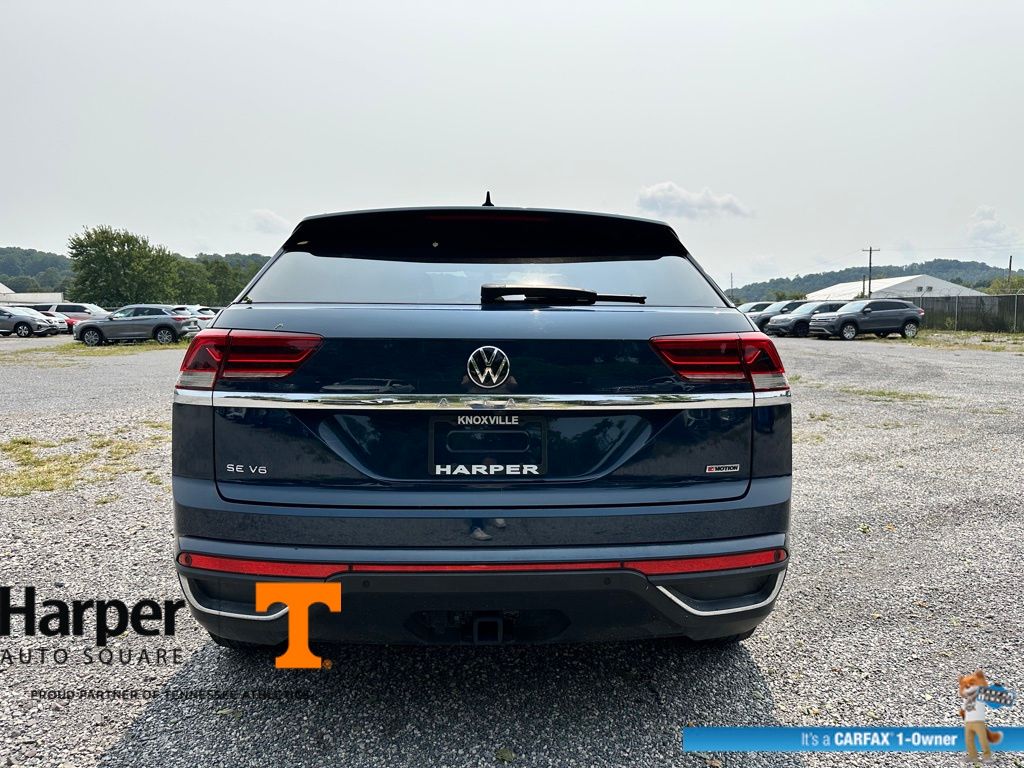 2022 Volkswagen Atlas Cross Sport V6 SE Technology photo 4