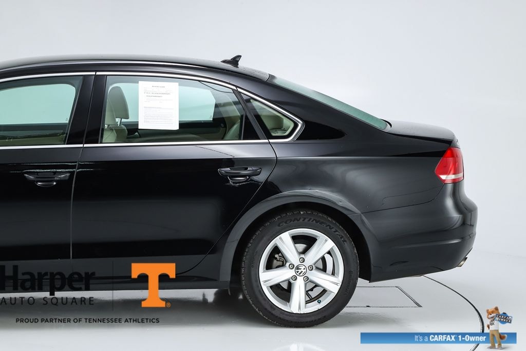 Used 2015 Volkswagen Passat 1.8T Sedan