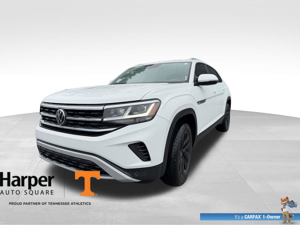 2022 Volkswagen Atlas Cross Sport 3.6L V6 SE w/Tech 4MOTION's photo
