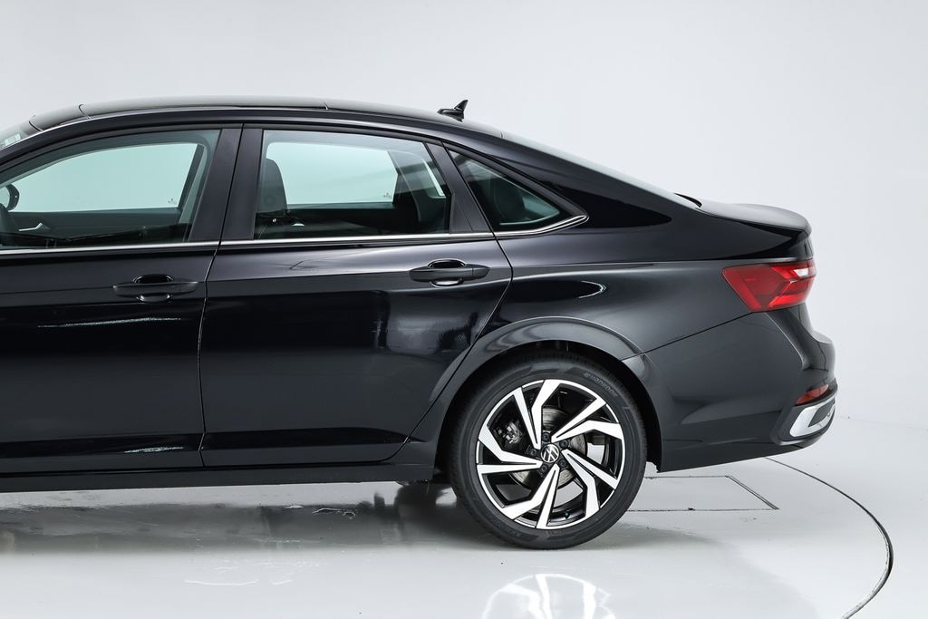 New 2026 Volkswagen Jetta 1.5T SEL Sedan