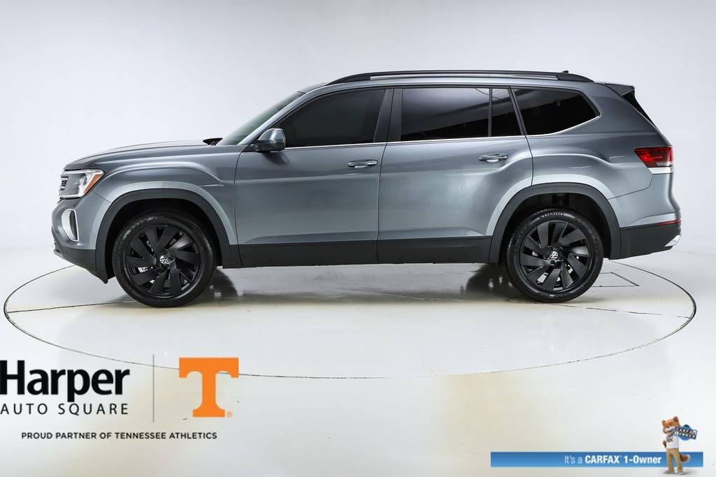 Used 2024 Volkswagen Atlas 2.0T SE w/Technology SUV