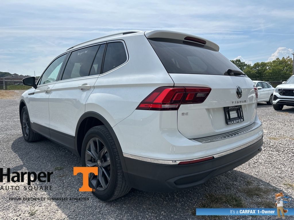 2023 Volkswagen Tiguan SE photo 3