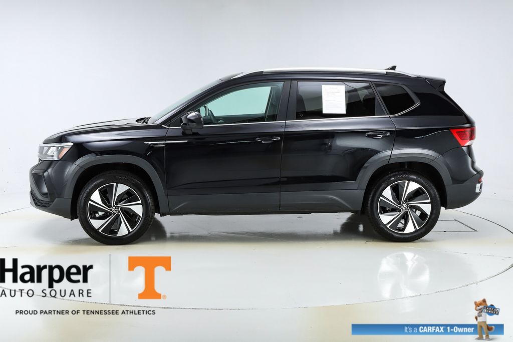 Used 2024 Volkswagen Taos SE with VIN 3VVVX7B26RM045724 for sale in Knoxville, TN