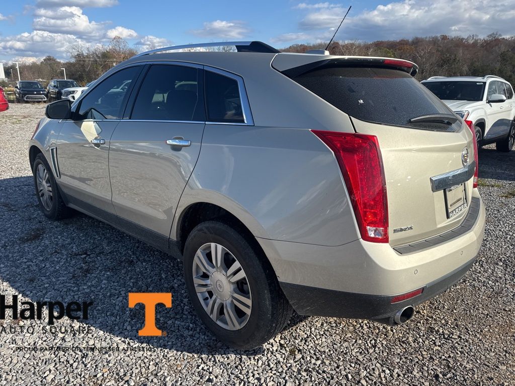 2016 Cadillac SRX Luxury photo 3