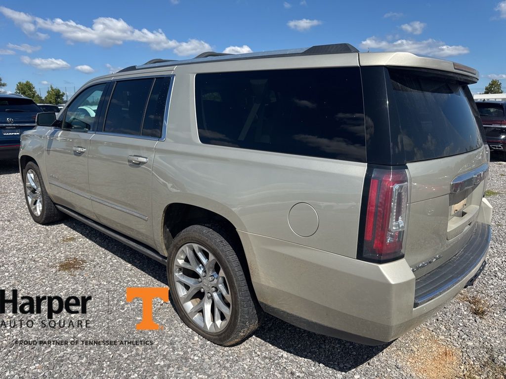 2016 Gmc Yukon XL Denali photo 2