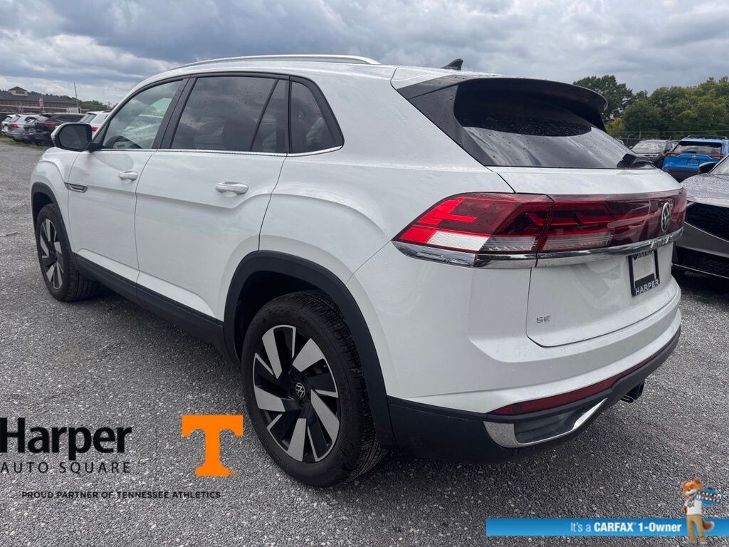 Used 2025 Volkswagen Atlas Cross Sport 2.0T SE w/Technology SUV
