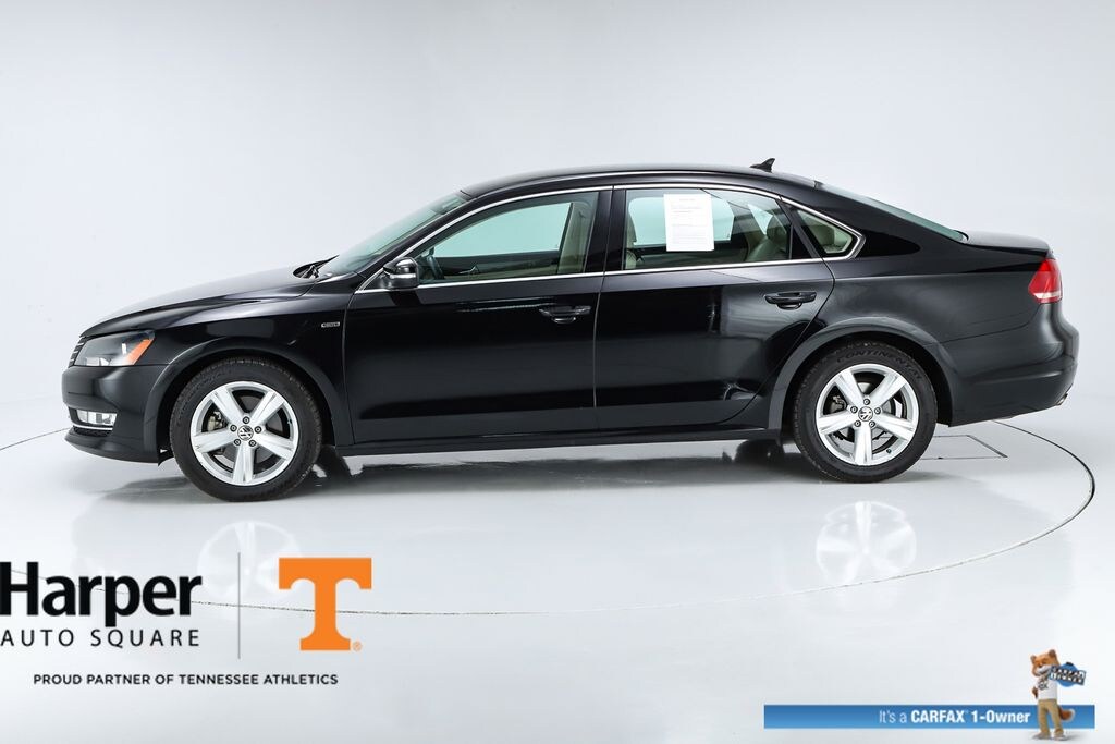 Used 2015 Volkswagen Passat 1.8T Sedan