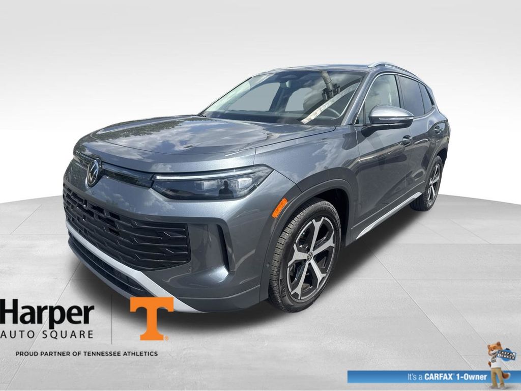 Platinum Gray 2026 Volkswagen Tiguan SUV / Crossover Front-Wheel Drive 8-Speed Automatic