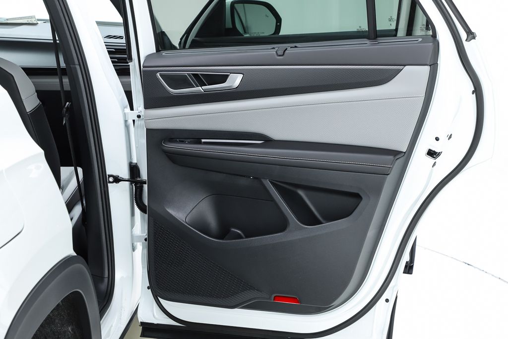 2026 Volkswagen Atlas Cross Sport SEL - Photo 31