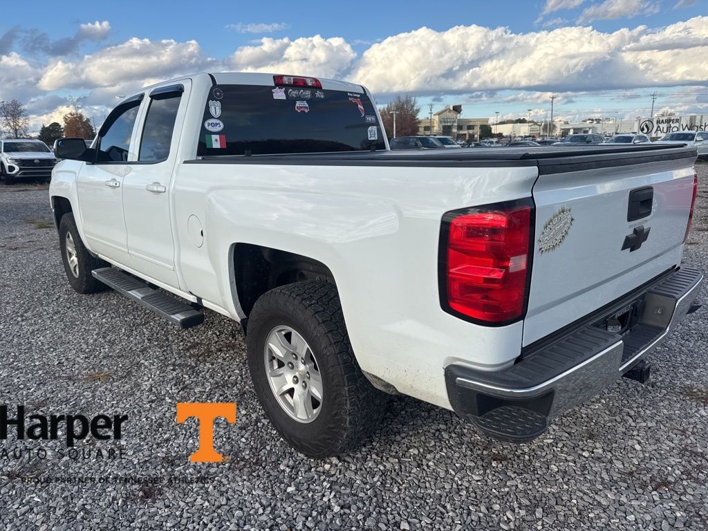2017 Chevrolet Silverado 1500 LT1 photo 3