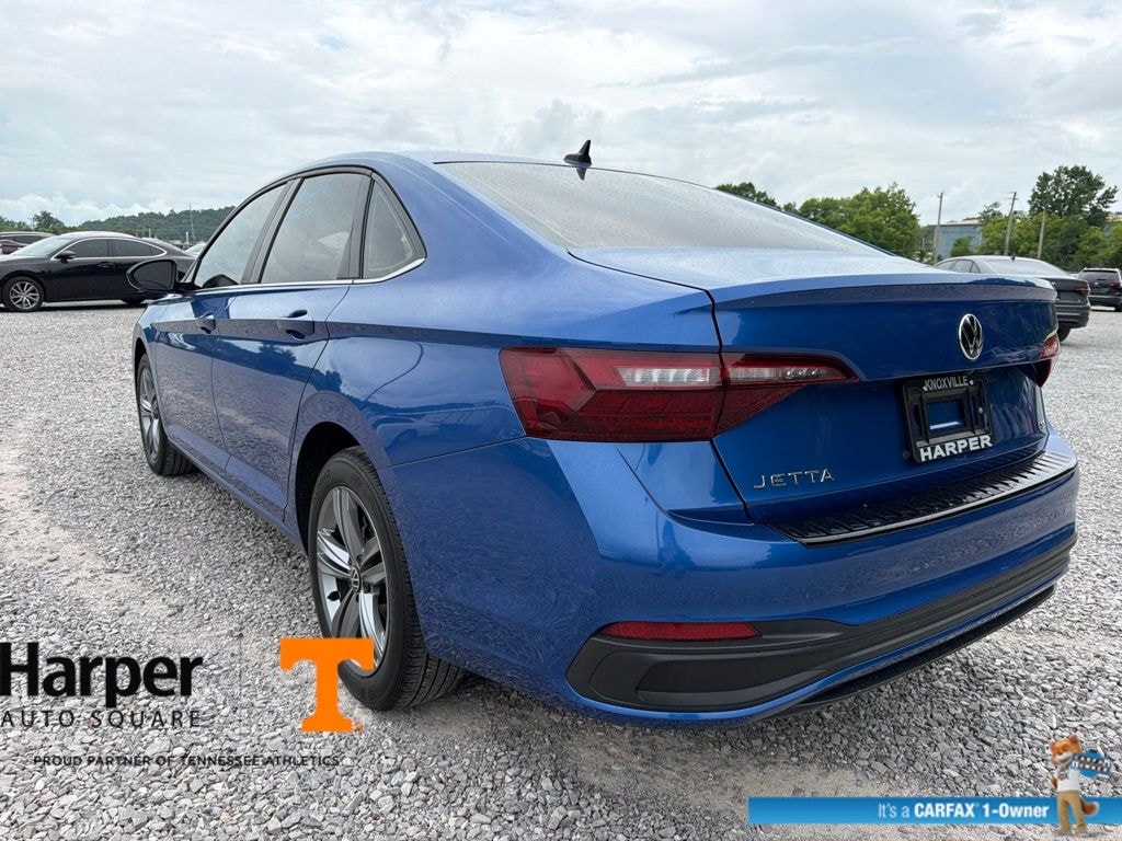 Certified 2024 Volkswagen Jetta 1.5T SE Sedan