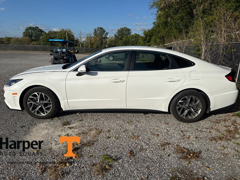 2023 Hyundai Sonata SEL photo 2