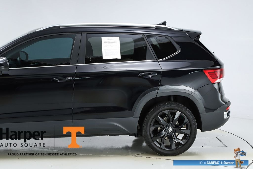 Used 2023 Volkswagen Taos 1.5T SE SUV