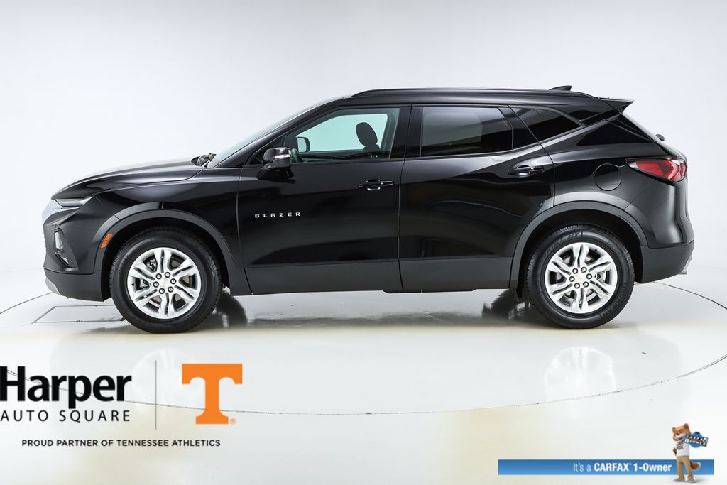 2021 Chevrolet Blazer 2LT photo 2