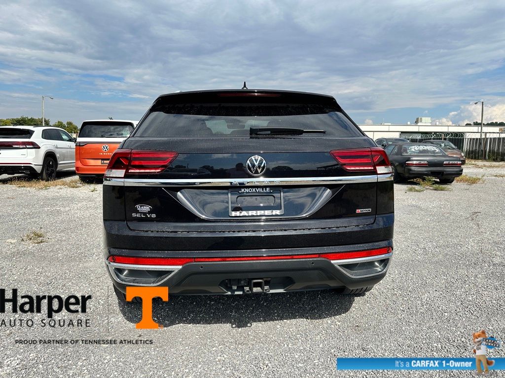 2022 Volkswagen Atlas Cross Sport V6 SEL photo 4