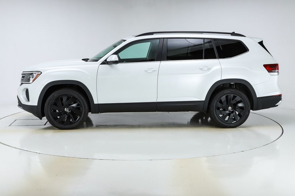 2026 Volkswagen Atlas SE Technology photo 2