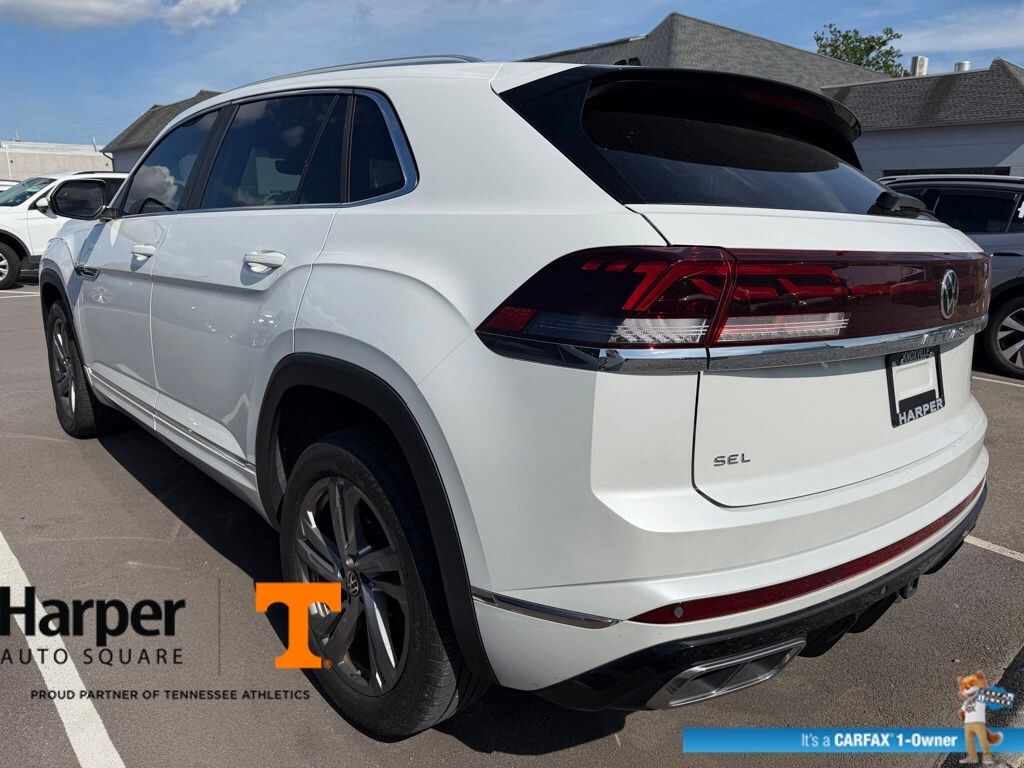 Used 2024 Volkswagen Atlas Cross Sport 2.0T SEL R-Line SUV