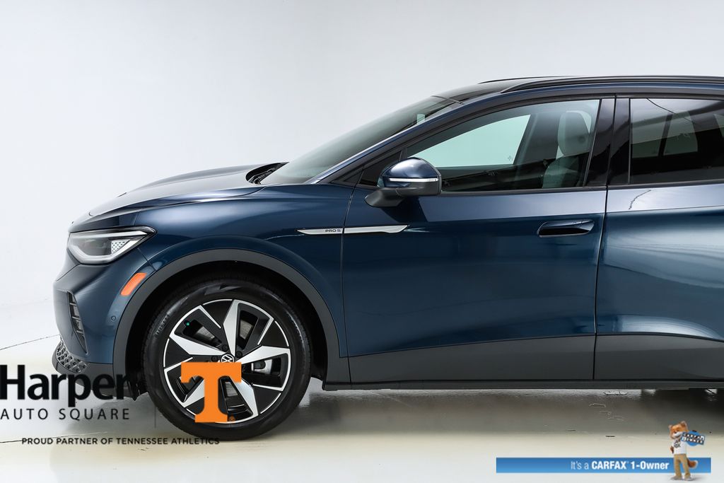 2023 Volkswagen ID.4 Pro S photo 3