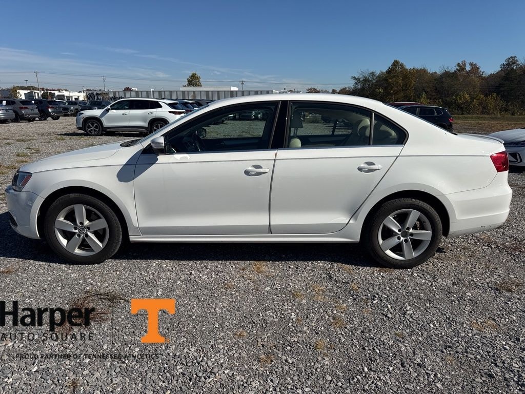 Used 2011 Volkswagen Jetta 2.0L TDI Sedan