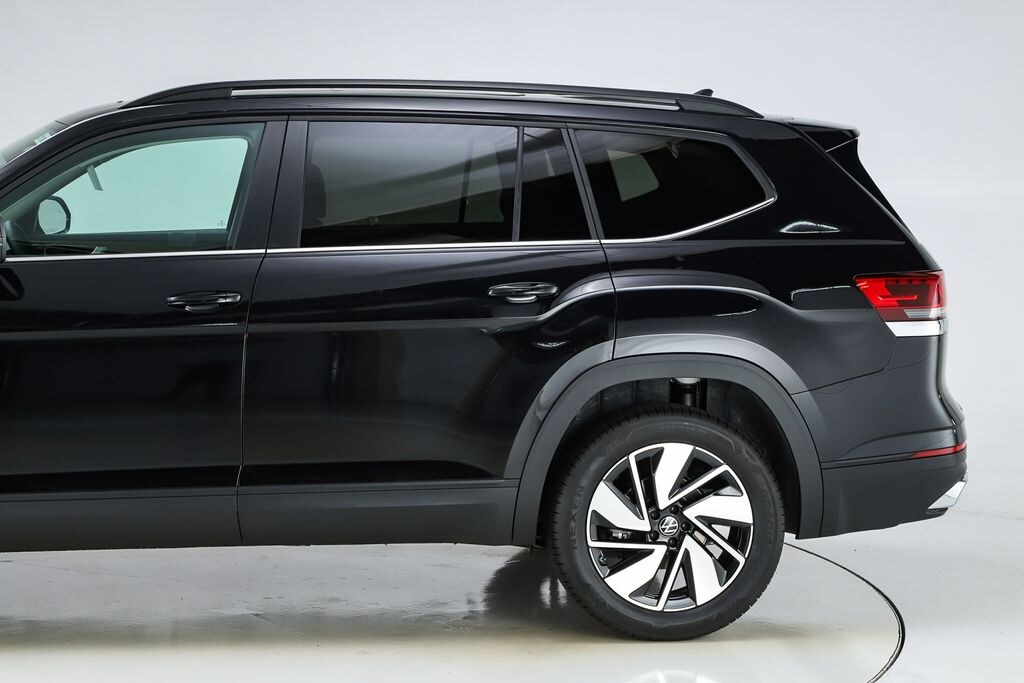 New 2026 Volkswagen Atlas SE w/Technology SUV