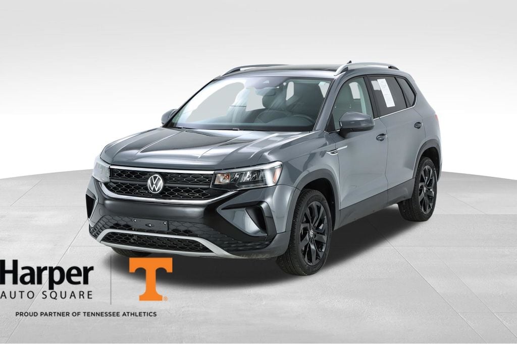 2023 Volkswagen Taos 1.5T SE's photo