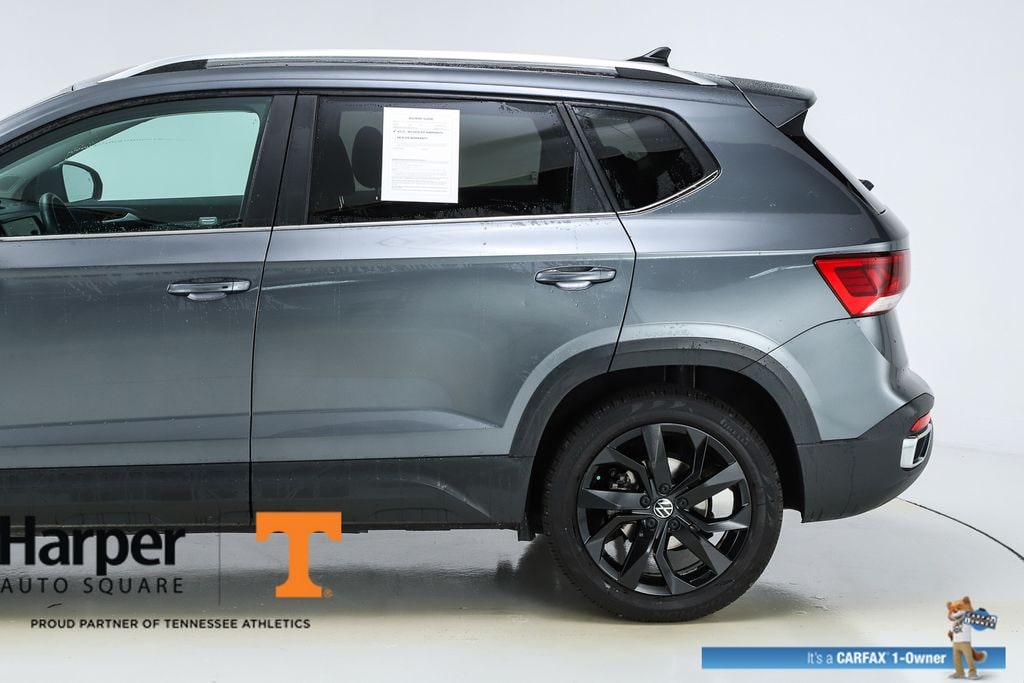 Used 2022 Volkswagen Taos 1.5T SE SUV